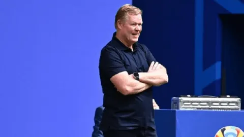 李凱爾獲得更多比賽機會，科爾樂在其中指導學徒